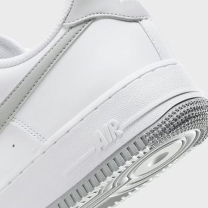 Nike Air Force 1 ’07 LV8  Herren Weiß