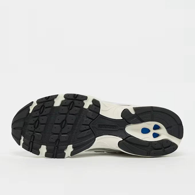 New Balance 740 Beige/Grün