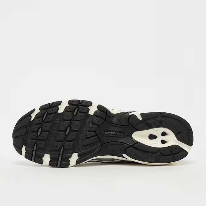 New Balance 740 Weiß/Grau