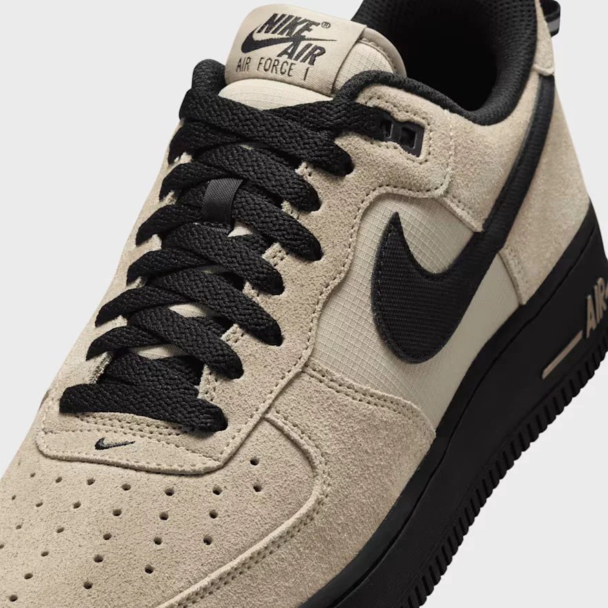 Nike Air Force 1 ’07 LV8 Herren Beige/Schwarz