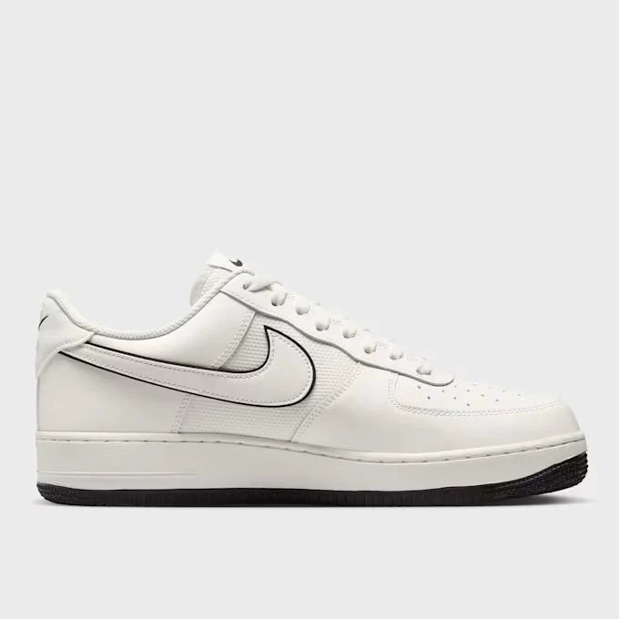Nike Air Force 1 ’07 LV8 Herren Beige