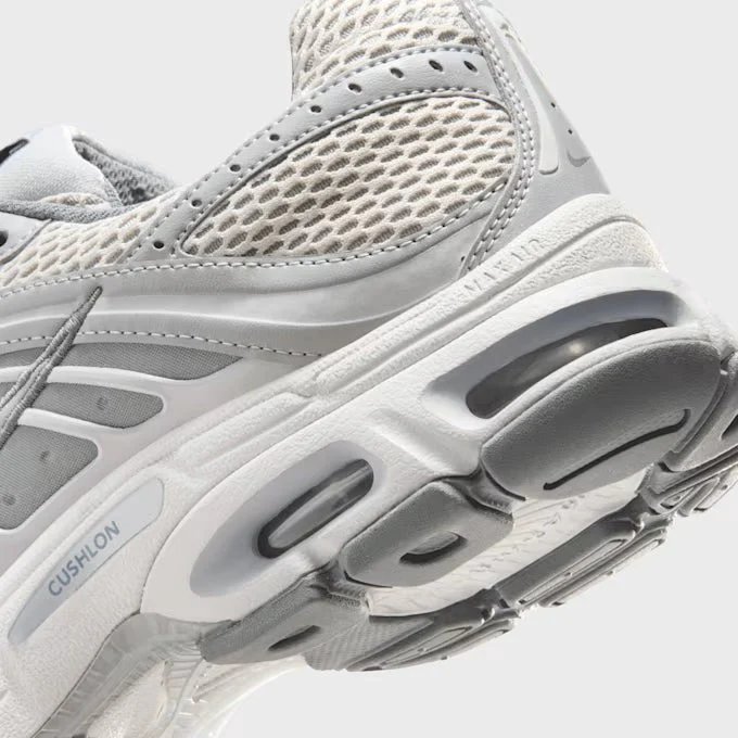 NikeAir Max Moto 2K Herren Grau