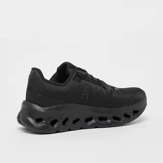 On Cloudtilt Damen Schwarz